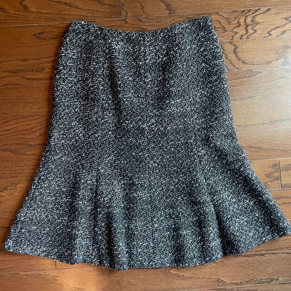 Tweed designer skirt by Lafayette 148 NY